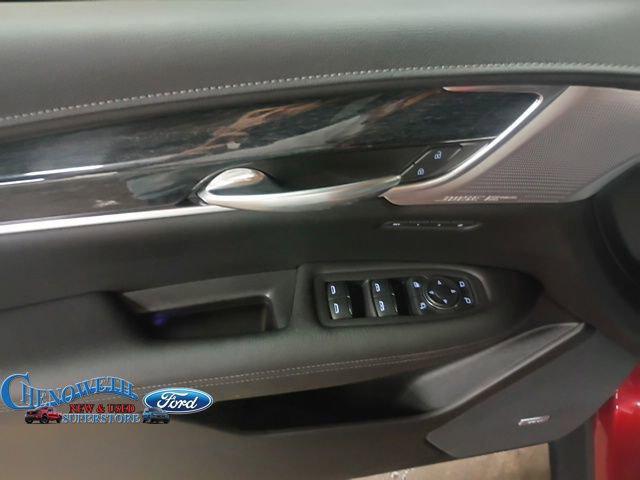 2022 Cadillac XT5 AWD Premium Luxury