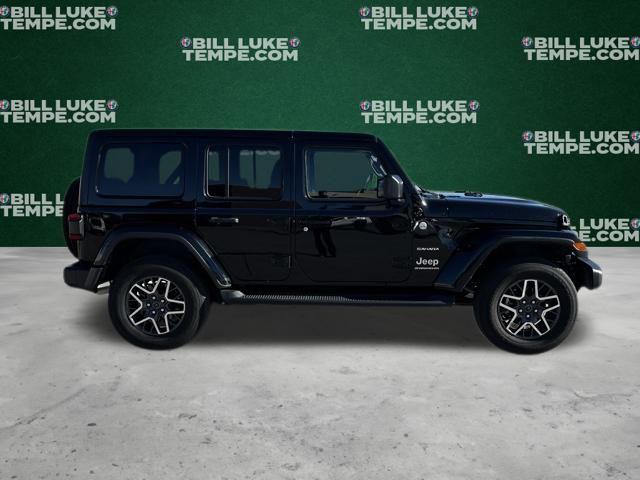 2024 Jeep Wrangler 4-Door Sahara 4x4