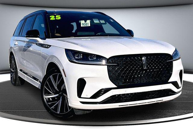 2025 Lincoln Aviator Black Label