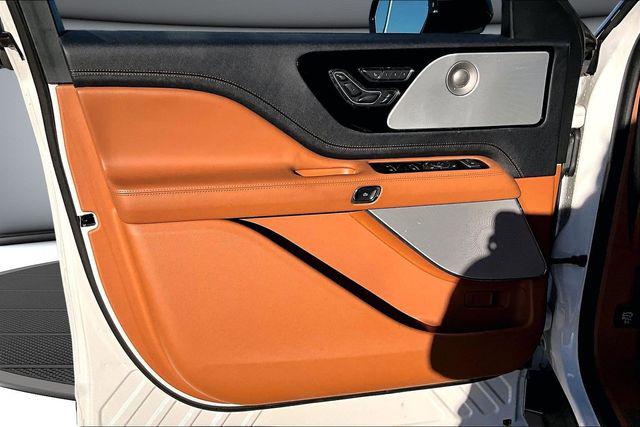 2025 Lincoln Aviator Black Label
