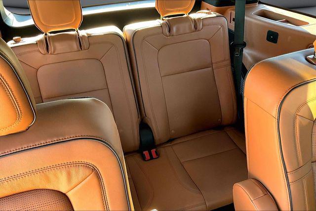 2025 Lincoln Aviator Black Label