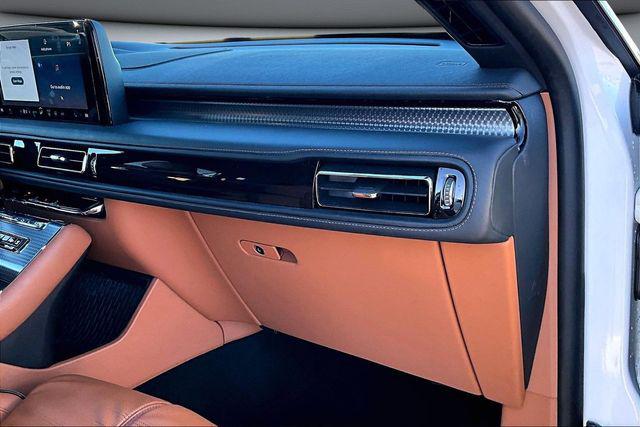 2025 Lincoln Aviator Black Label