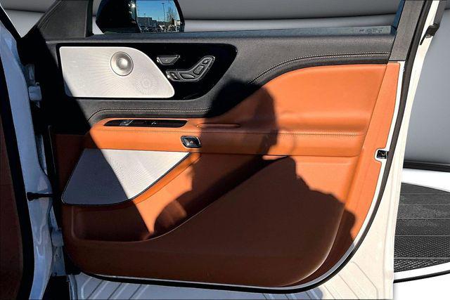 2025 Lincoln Aviator Black Label