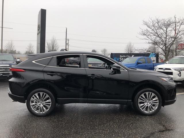 2023 Toyota Venza XLE