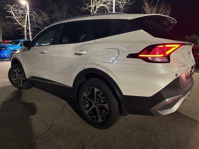 2025 Kia Sportage Hybrid EX