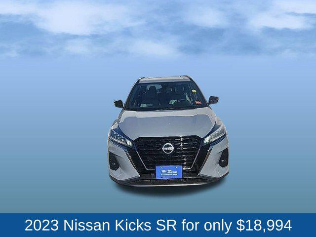 2023 Nissan Kicks SR Xtronic CVT
