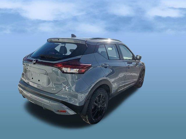 2023 Nissan Kicks SR Xtronic CVT