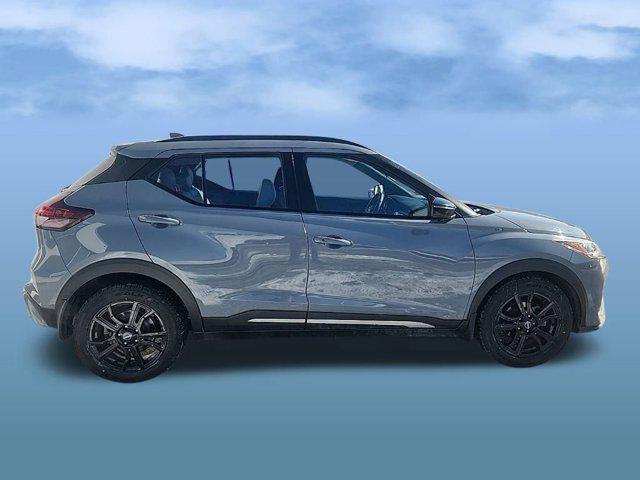 2023 Nissan Kicks SR Xtronic CVT