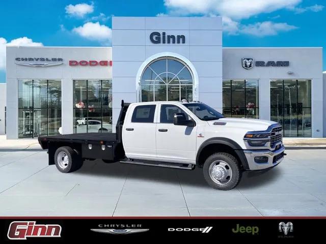 2026 RAM Ram 5500 Chassis Cab RAM 5500 TRADESMAN CHASSIS CREW CAB 4X4 84 CA 2026 RAM Ram 5500 Chassis Cab RAM 5500 TRADESMAN CHASSIS CREW CAB 4X4 84 CA