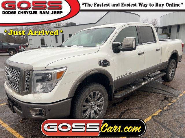 2018 Nissan TITAN XD Platinum Reserve Diesel