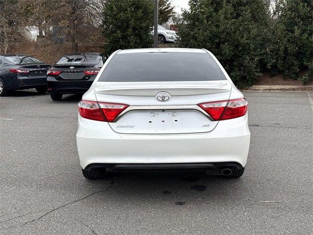 2016 Toyota Camry SE