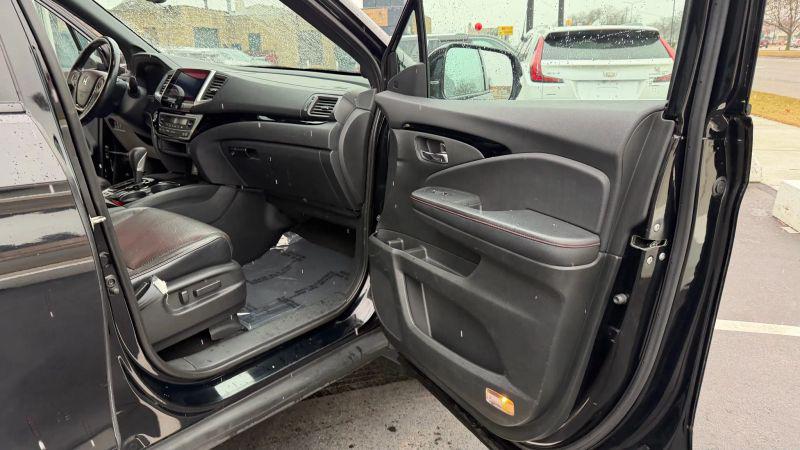 2017 Honda Ridgeline Black Edition