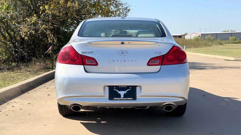 2011 INFINITI G25 Journey