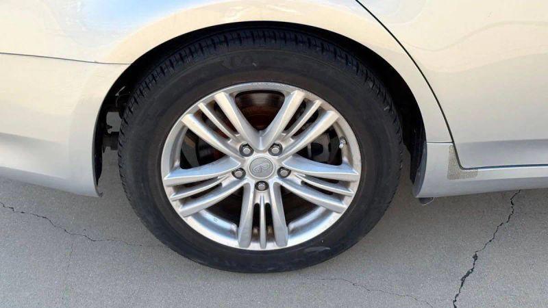 2011 INFINITI G25 Journey