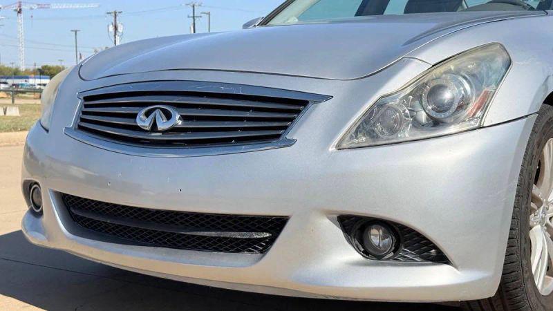 2011 INFINITI G25 Journey