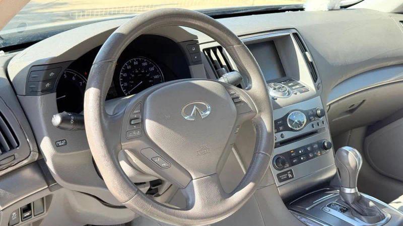 2011 INFINITI G25 Journey