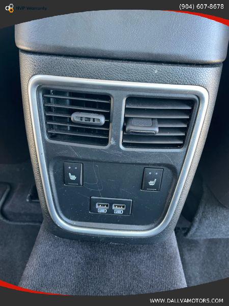 2018 Chrysler 300 Limited