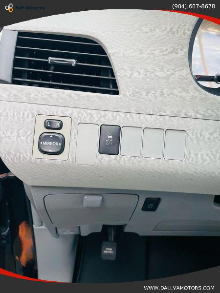 2014 Toyota Sienna LE V6 7 Passenger Mobility