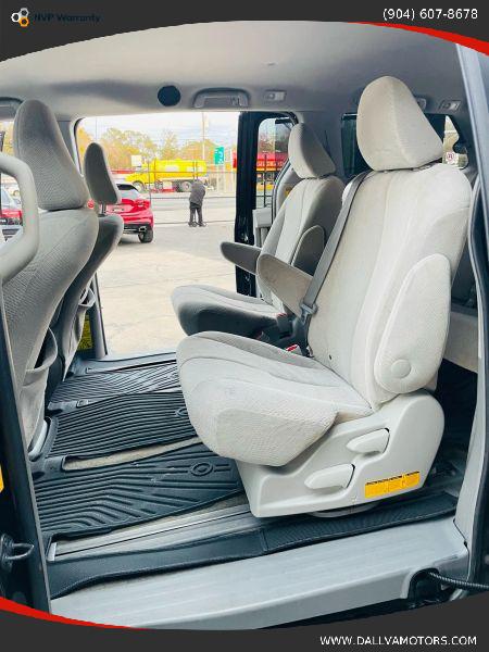 2014 Toyota Sienna LE V6 7 Passenger Mobility
