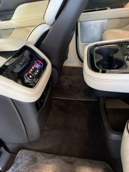 2018 Lincoln Navigator Black Label