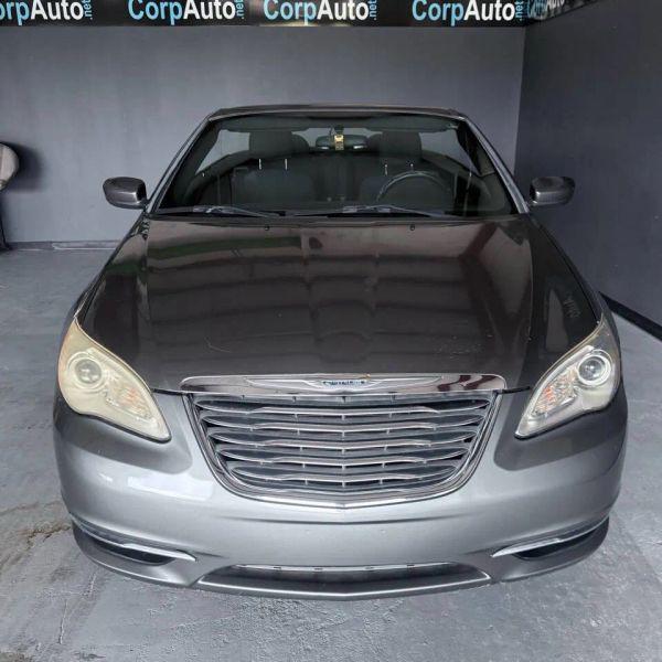 2013 Chrysler 200 Touring