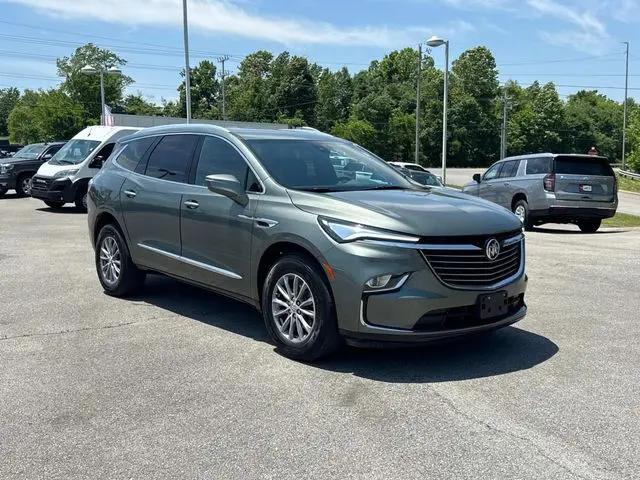 2023 Buick Enclave Essence AWD