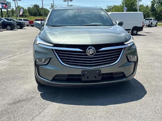 2023 Buick Enclave Essence AWD