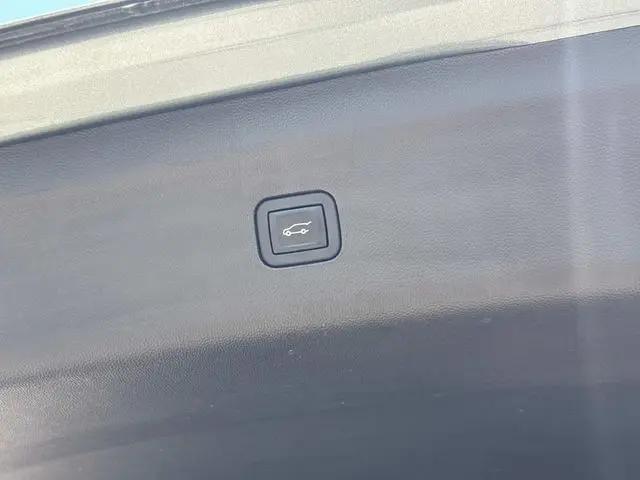 2023 Buick Enclave Essence AWD