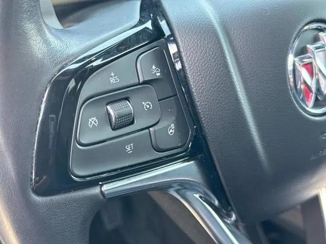 2023 Buick Enclave Essence AWD