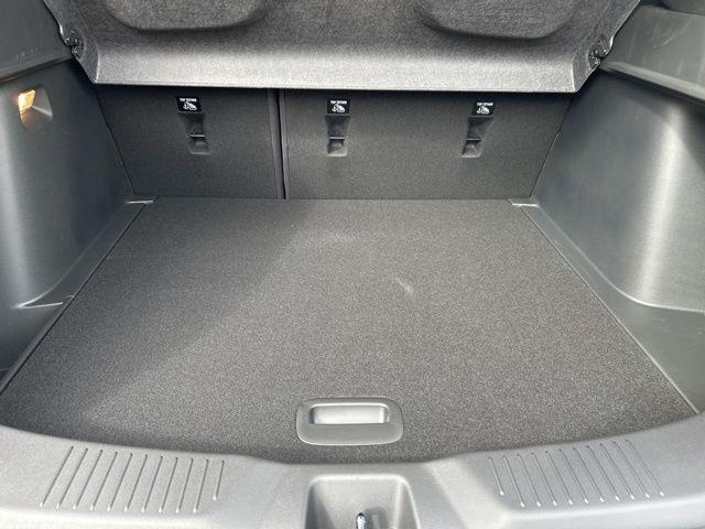 2026 Buick NV Sport Touring FWD