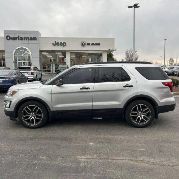 2017 Ford Explorer Sport