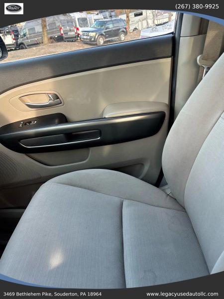 2015 Kia Sedona LX