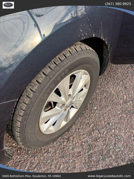 2015 Kia Sedona LX