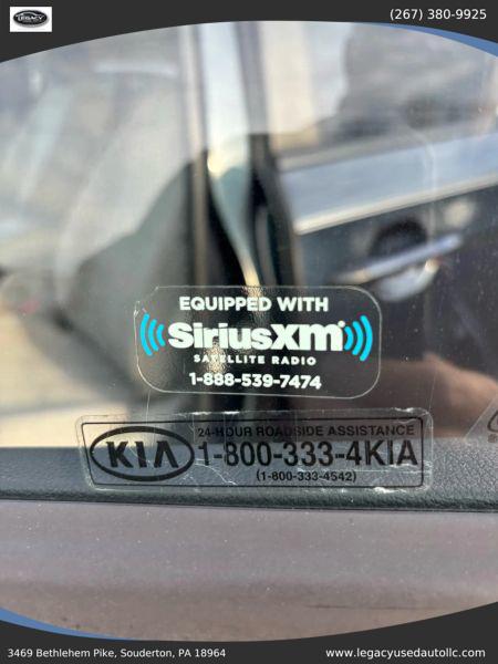 2015 Kia Sedona LX