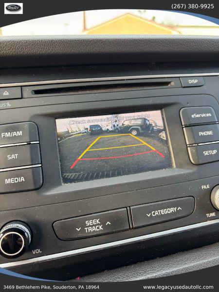 2015 Kia Sedona LX