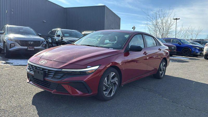 2025 Hyundai Elantra SEL Sport