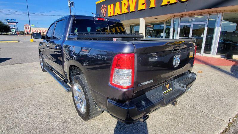 2021 Ram 1500 Big Horn Crew Cab 4x2 5'7" Box