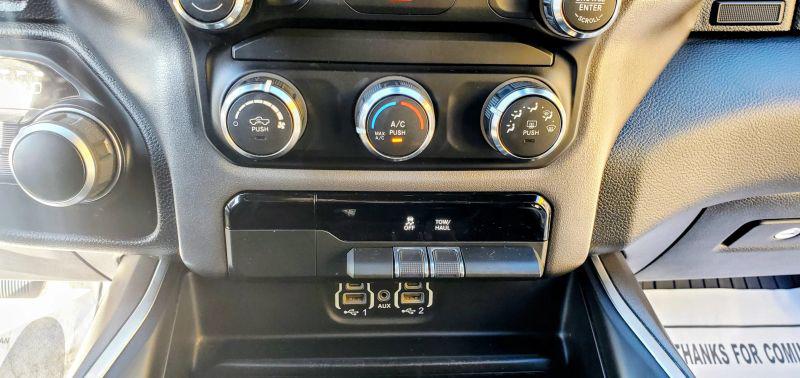 2021 Ram 1500 Big Horn Crew Cab 4x2 5'7" Box