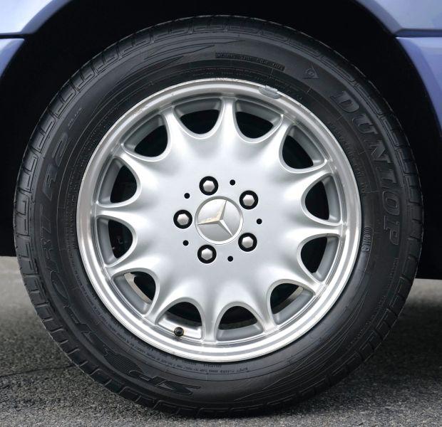 1997 Mercedes-Benz SL SL 320