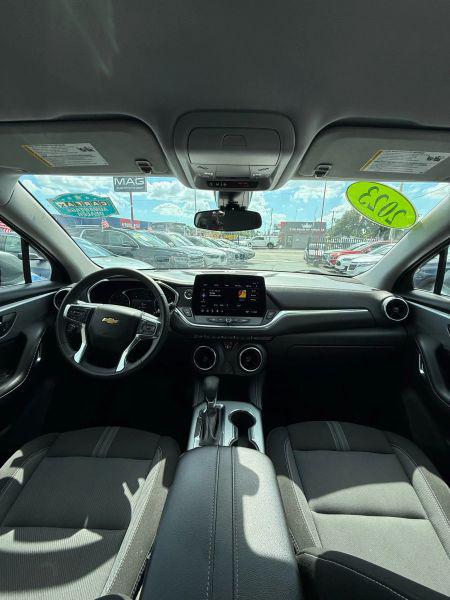 2023 Chevrolet Blazer AWD 2LT