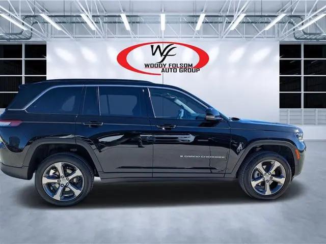 2026 Jeep Grand Cherokee Limited 4x2