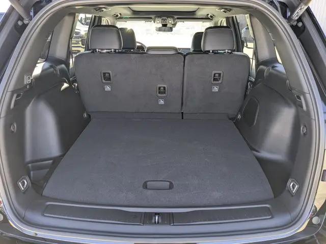 2026 Jeep Grand Cherokee Limited 4x2