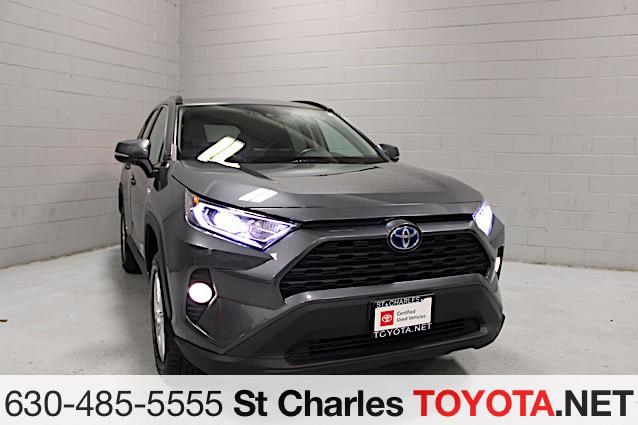 2021 Toyota RAV4 XLE's photo