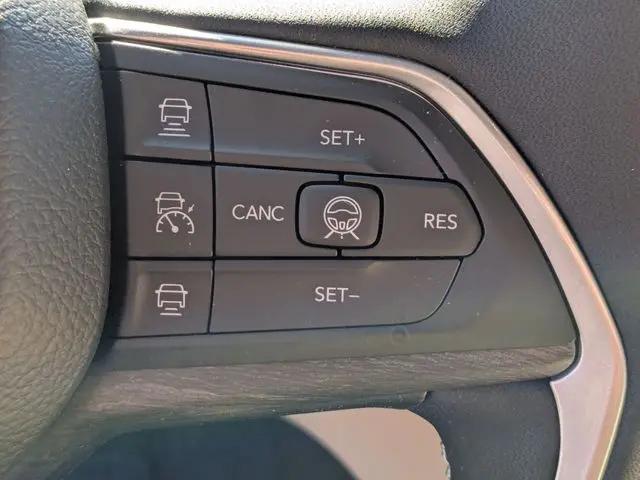 2026 Jeep Grand Cherokee Limited 4x2
