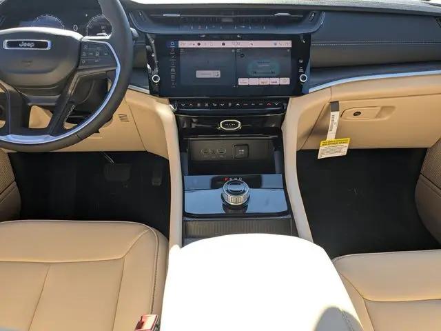 2026 Jeep Grand Cherokee Limited 4x2