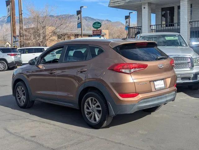 2016 Hyundai Tucson SE