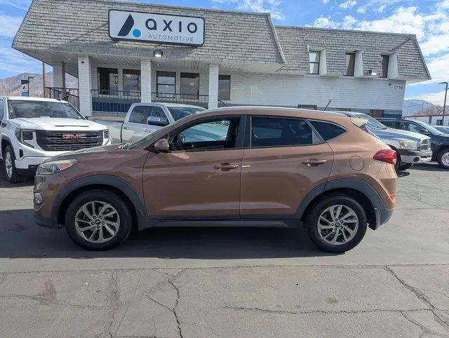 2016 Hyundai Tucson SE