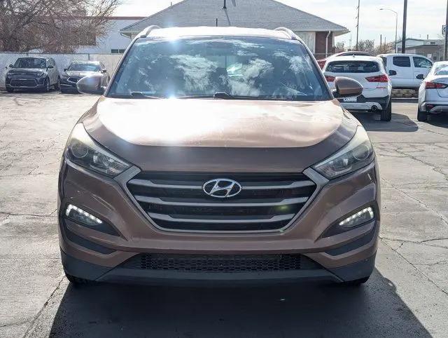 2016 Hyundai Tucson SE