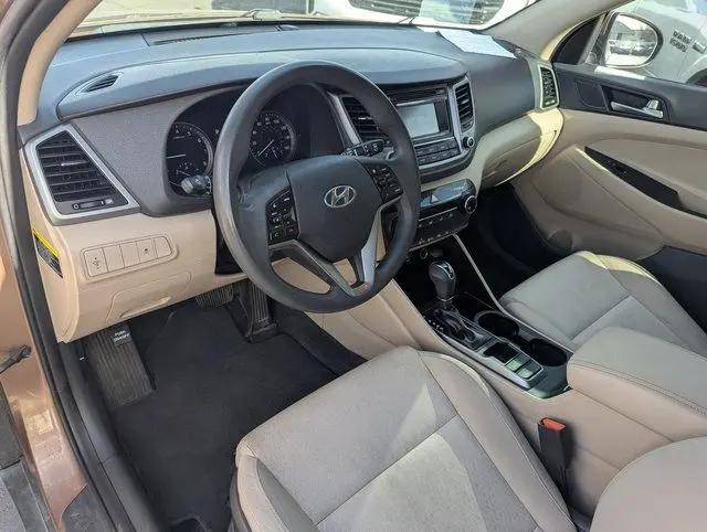 2016 Hyundai Tucson SE