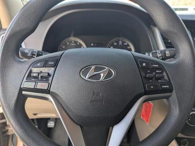 2016 Hyundai Tucson SE